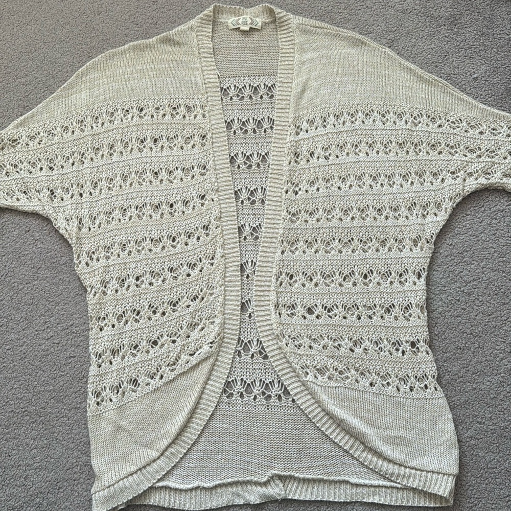 Short Sleeve Knitted Cardigan